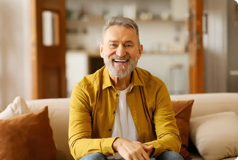 Senior man who uses Medicare for cataract surgery.